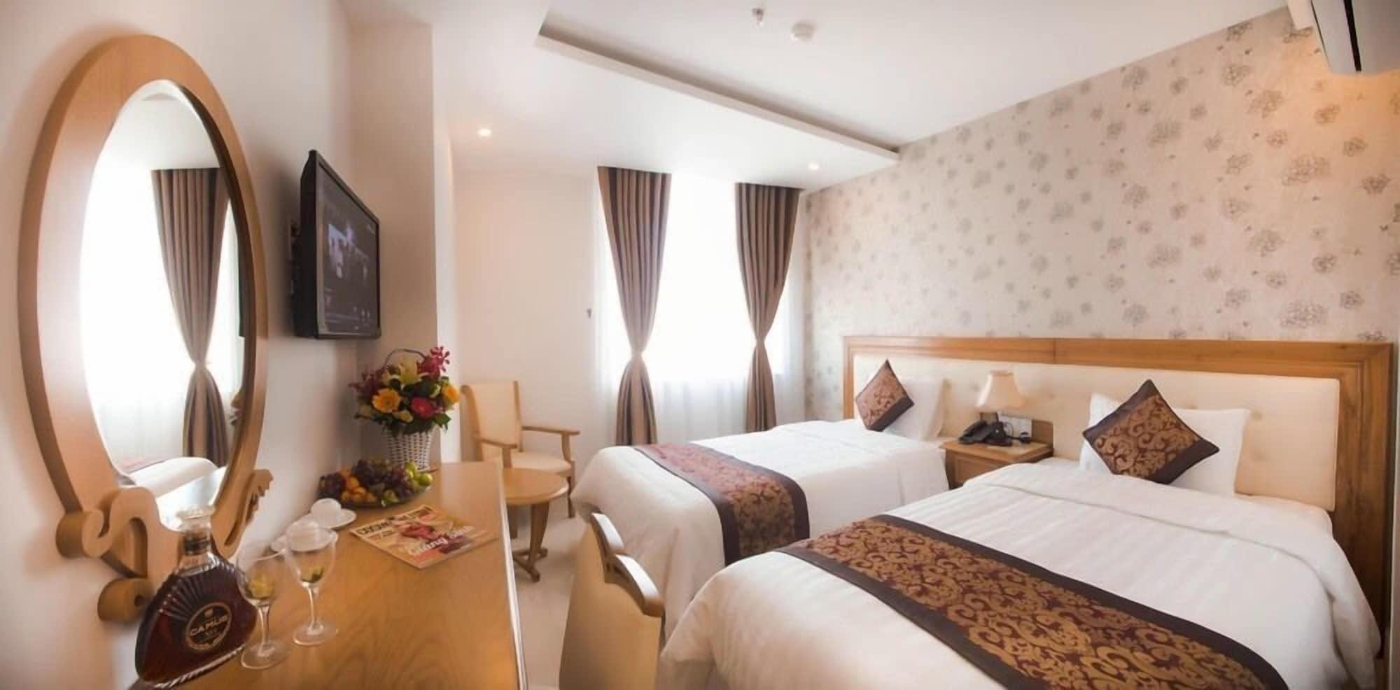 Royal Family Hotel Đà Nẵng Kültér fotó